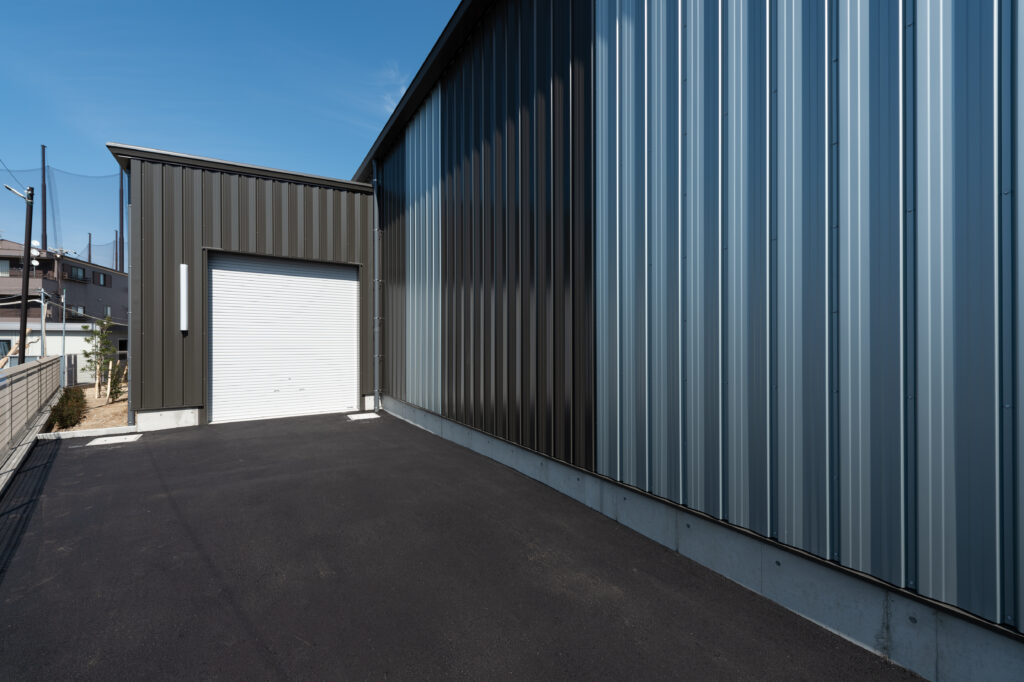 倉庫/サイド入り口