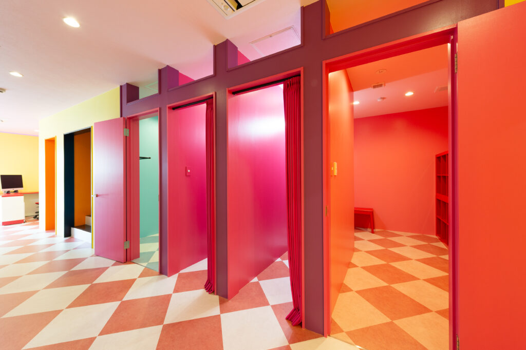 スタジオ部屋入口